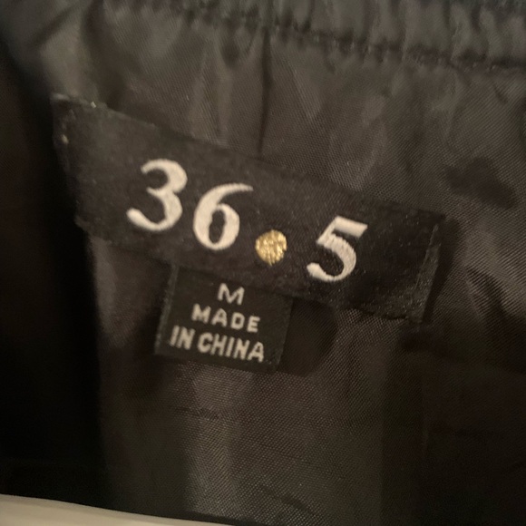 Black bomber - Picture 3 of 3